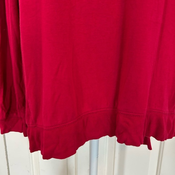 Peloton Sweatshirt Side Slit Red Super Soft Light Size XL - Picture 2 of 9